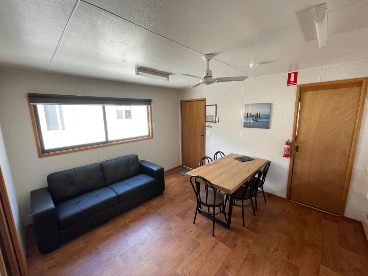 Acacia Caravan Park & Holiday Units Ararat Buitenkant foto